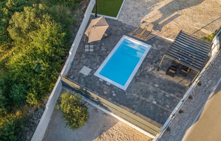 Ferienhaus für 12 Personen, mit Terrasse und Pool, mit Haustier in Primosten - 3