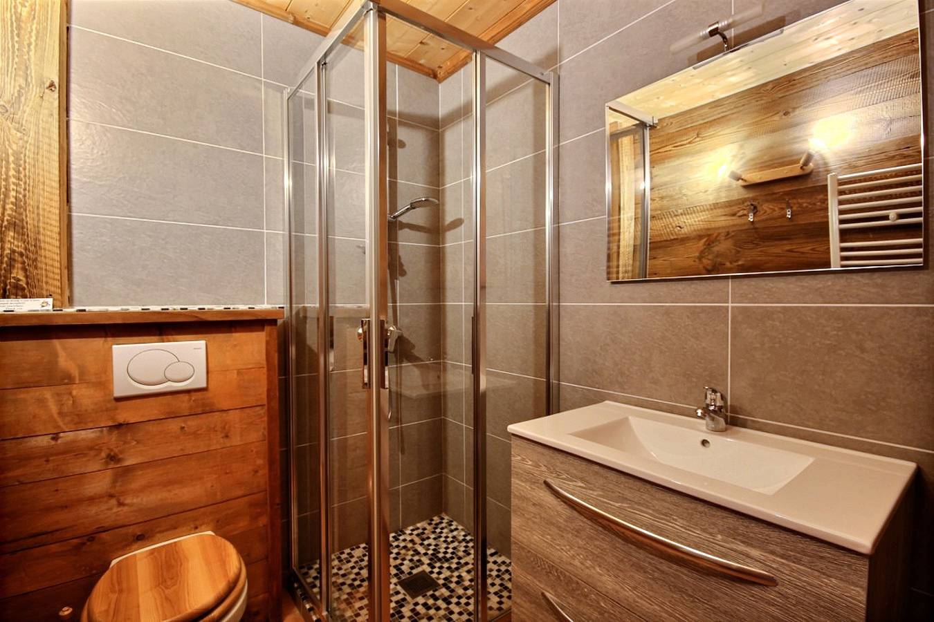 Chalet Clevie - 7 Personnes - Sauna - Wifi - Morzine in Morzine, Les Portes du Soleil