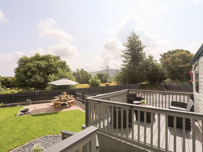 Glamping for 6 people, with Garden in Gwynedd
