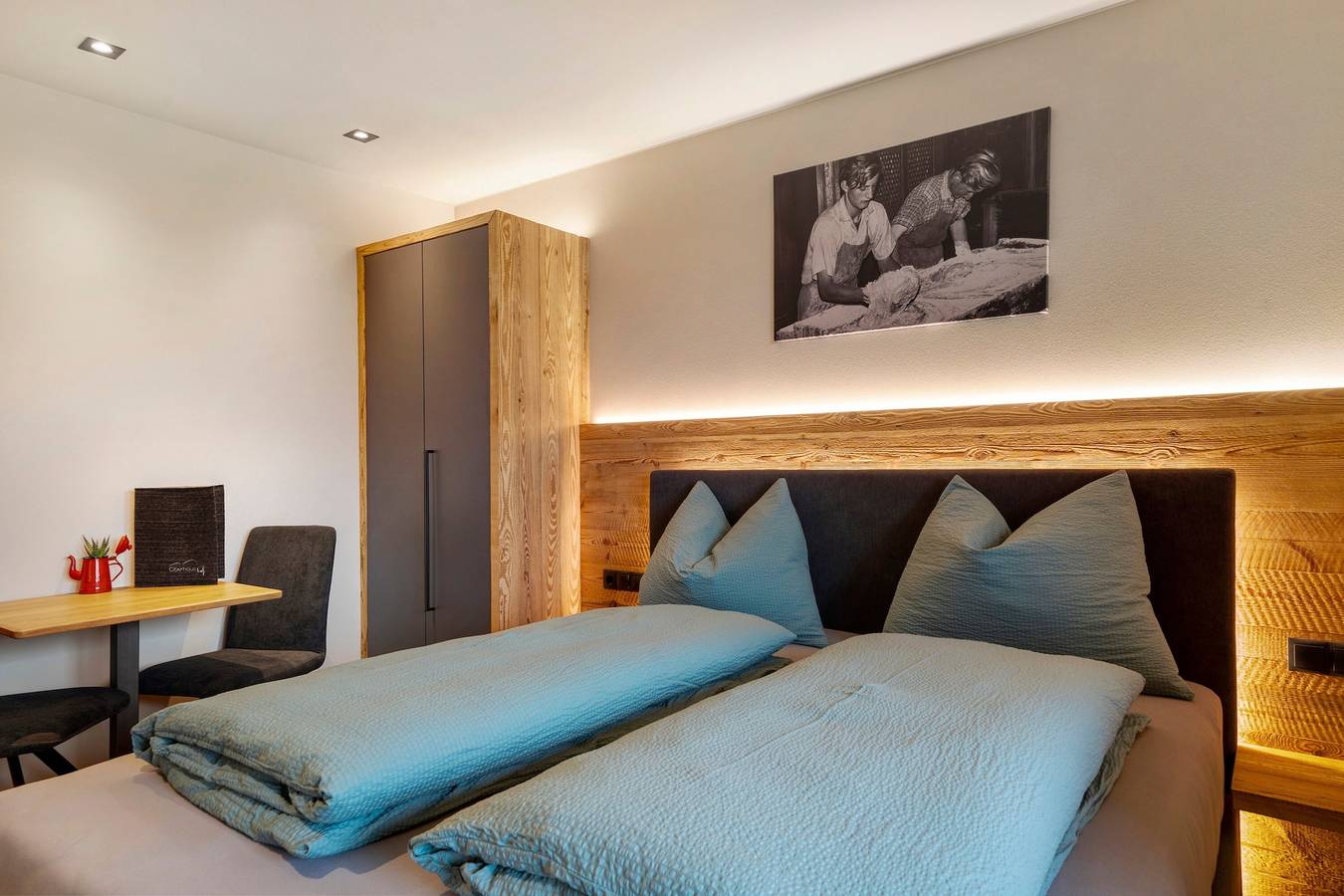 Studio Appartement 'Apartment Ocher' met uitzicht op de bergen, gedeelde tuin en Wi-Fi, foto 14