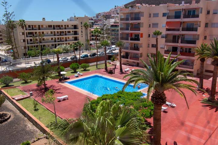 Ferienwohnung für 3 Personen, mit Terrasse und Pool - 1