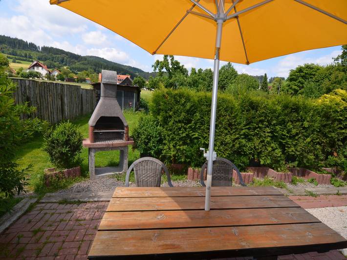 Ferienhaus für 13 Personen, mit Balkon und Terrasse sowie Garten in die Mittelgebirge - 2