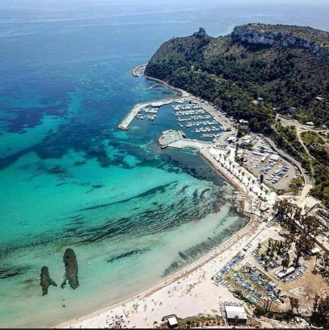 House boat R al Poetto 2 pax piu' 1 in Campidano