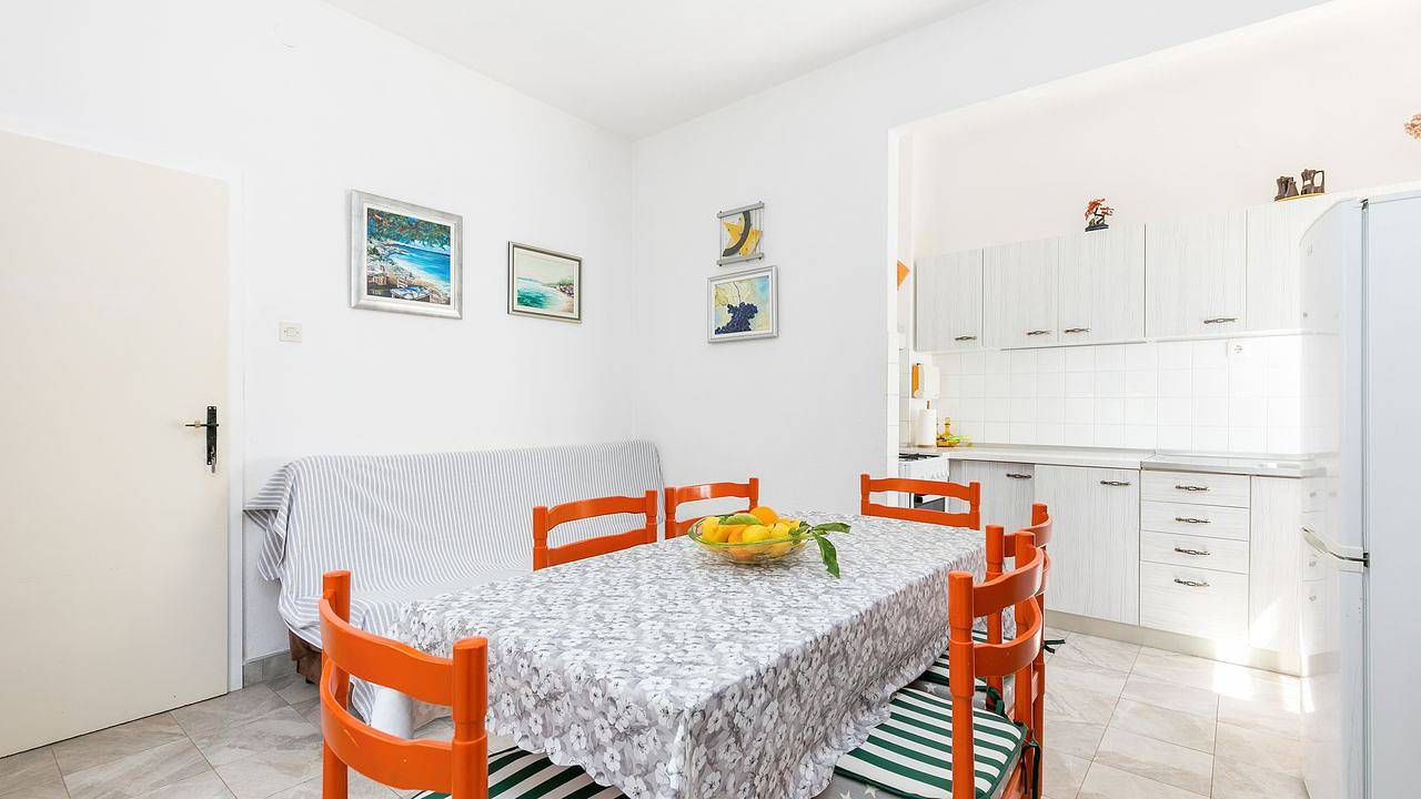 Ferienhaus für 8 Personen (77 m²) in Fabrice in Necujam, Solta