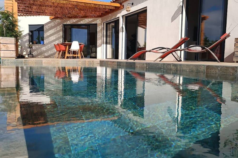 Appartement entier, Studio dans le Minervois entre mer et montagne. in Bize-Minervois, Côte méditerranéenne (France)