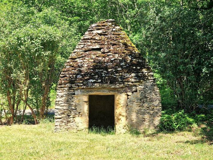 Location de vacances pour 5 personnes, avec jardin et vue à Anglars-Nozac - 3