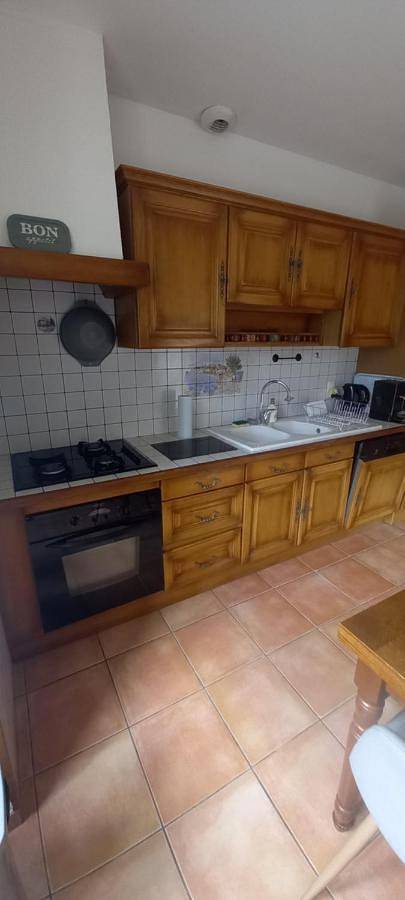 Appartement entier, Three-Bedroom Apartment in Sisteron, Région de Forcalquier
