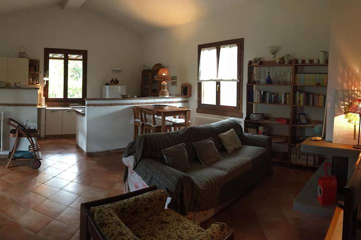 Villa panoramica con piscina, uliveto privato. Aria condizionata, Wi-Fi in Riparbella, Costa degli Etruschi