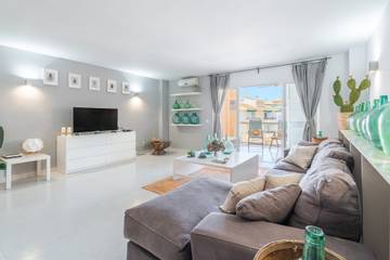 Apartment in Ses Salines, South Majorca für 6 