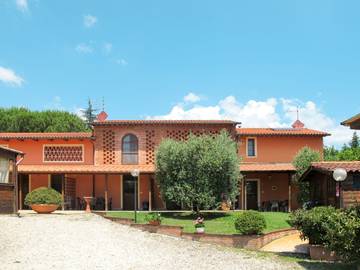 Gîte pour 7 personnes, avec terrasse et jardin dans Orentano