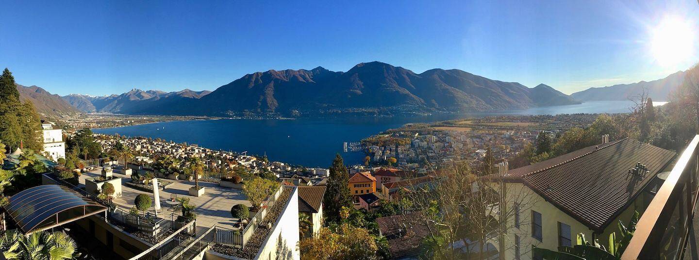 Apartamento entero, Eck-Wohnung im 2. Stock für 1-5 Personen. in Orselina, Alpes Ticineses y del Verbano