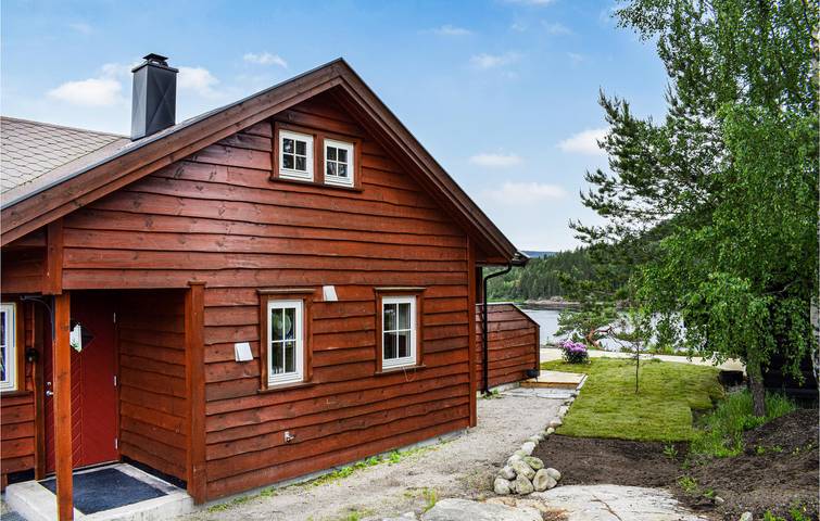 Ferienhaus für 10 Personen mit Garten in Birkenes