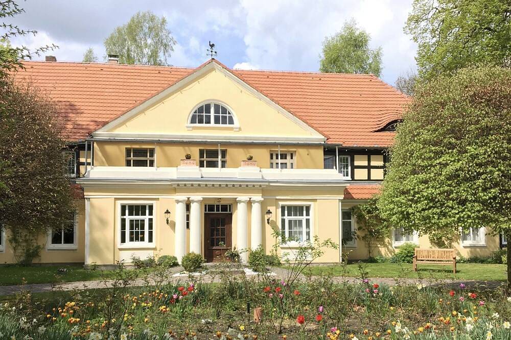 Ganze Wohnung, Ferienwohnung für Zwei auf dem Rittergut Bömitz in Rubkow, Vorpommern Greifswald