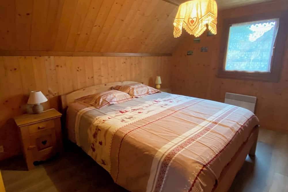 Chalet des planchettes le lynx in Marigny (Jura), Jura