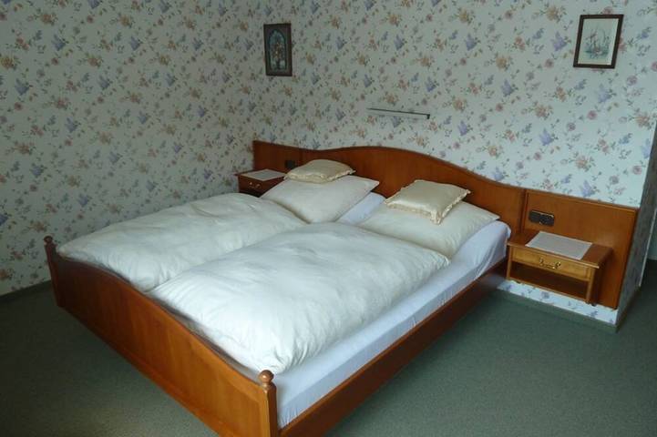 Ferienhaus für 2 Personen, mit Garten in Bad König - 2