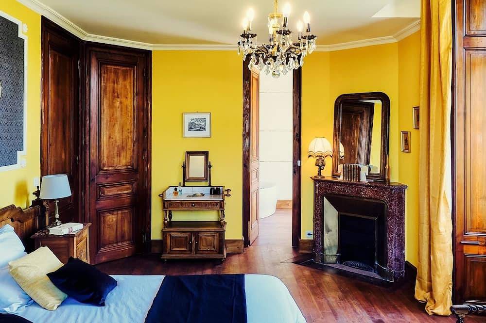 ❤️ Château 100%privé = ideal multigeneration ☀️Belles Retrouvailles in Montfaucon-en-Velay, Massif central