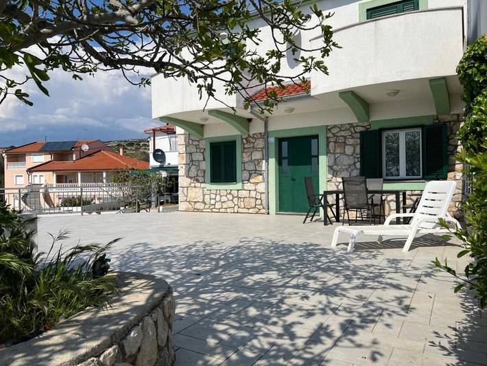 Ferienwohnung für 3 Personen, mit Terrasse und Ausblick