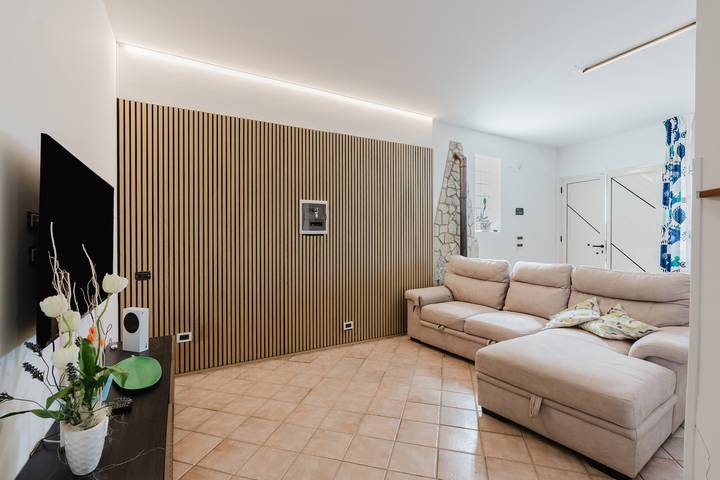 Entire apartment, Apartment 'Elena' with Mountain View, Wi-Fi and Air Conditioning in Alcamo, Trapani Province