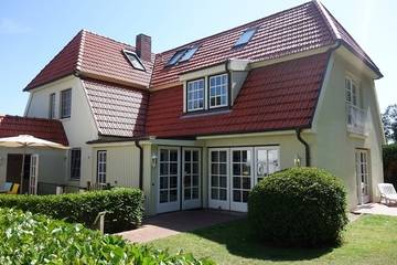 Ferienhaus für 10 Personen, mit Terrasse und Garten in Wyk auf Föhr (Stadt)