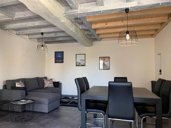 Location de vacances pour 4 personnes, avec terrasse à Saint-Paul-en-Pareds