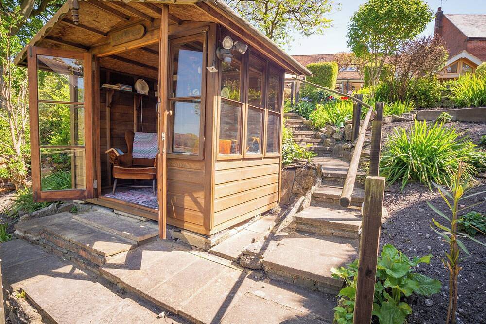 2 bedroom accommodation in Winchester in Winchester, South Downs