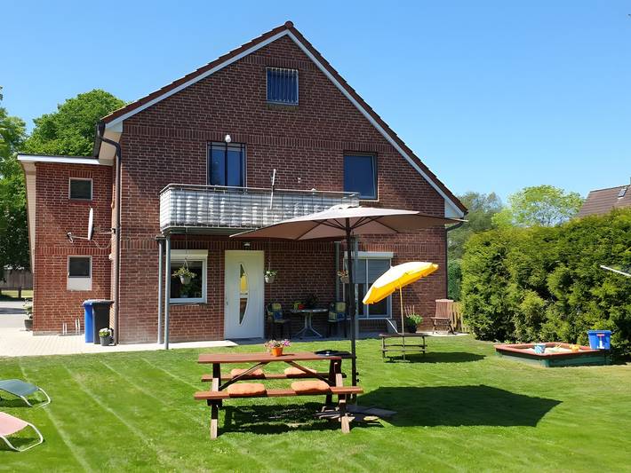 Bauernhof für 4 Personen, mit Garten in Cuxland