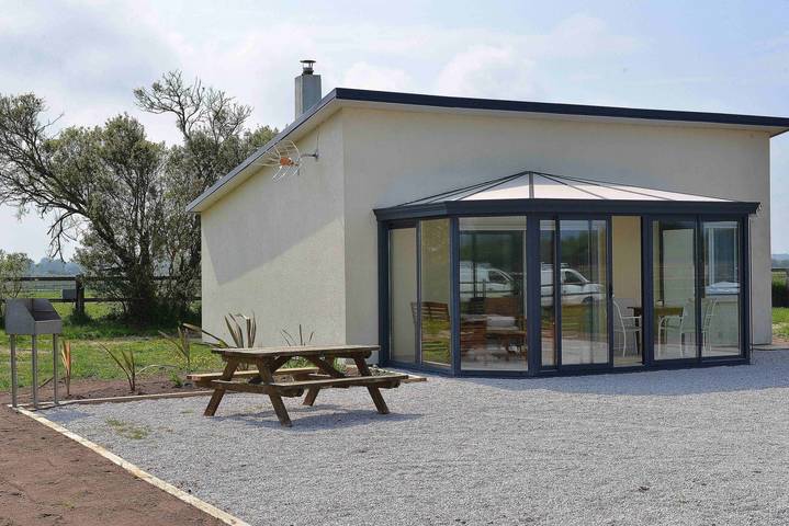 Gîte pour 4 personnes, avec jardin à Sainte-Marie-du-Mont - 2