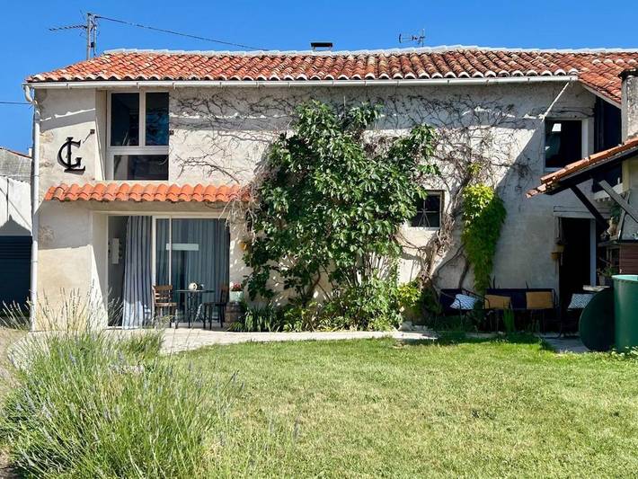 Location de vacances pour 6 personnes, avec Terrasse et Jardin à Les Églises-d'Argenteuil