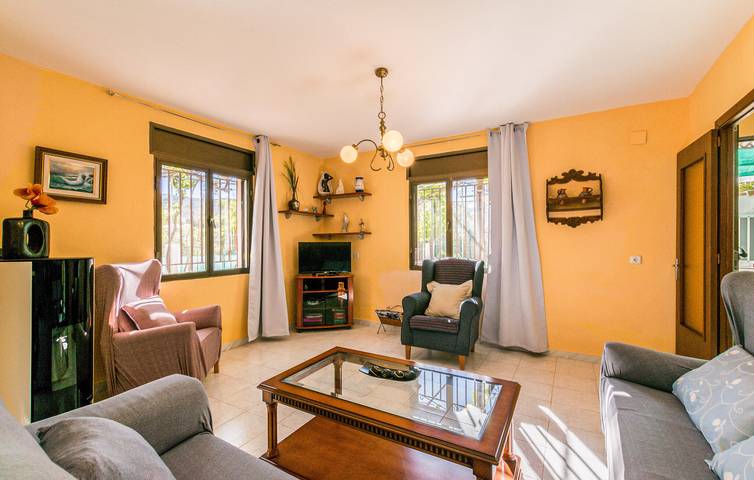 Las Grageras Apartamento de vacaciones con piscina y jardín in Las Grageras, Alcalá la Real