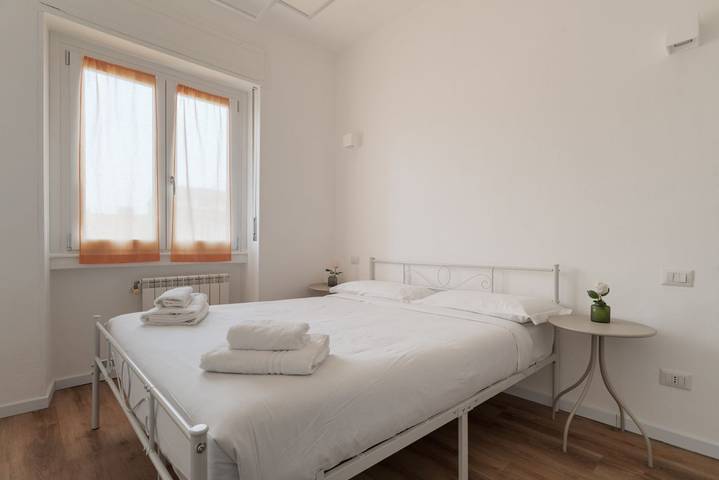 Ganze Wohnung, Ferienwohnung für 4 Personen mit Balkon/Terrasse in Mailand, Mailand Provinz