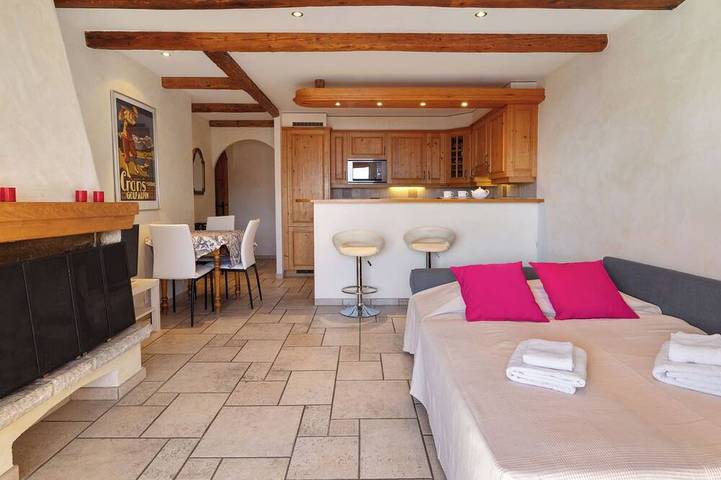 Chalet pour 4 personnes, avec terrasse à Crans-Montana - 3