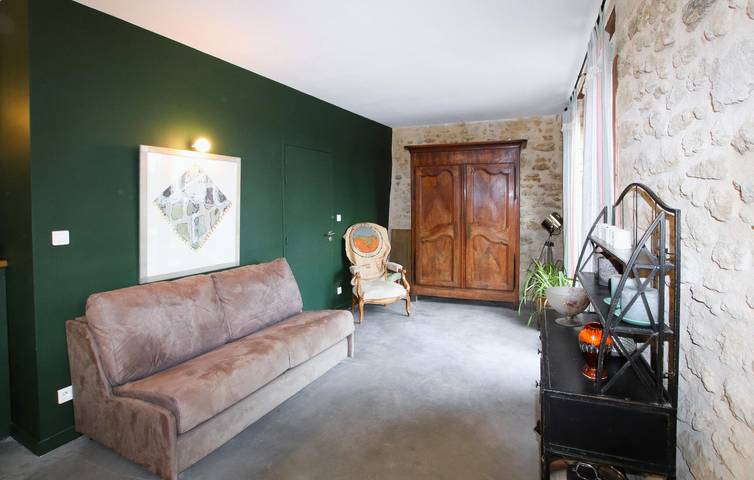 Appartement confortable avec piscine, parking et WiFi - 2km de Grillon in Colonzelle, Région de nyons