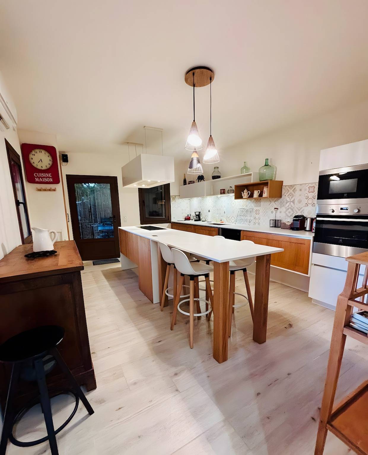 Casa con encanto, vistas sublimes y rooftop in Lioux, Parque natural regional del Luberon