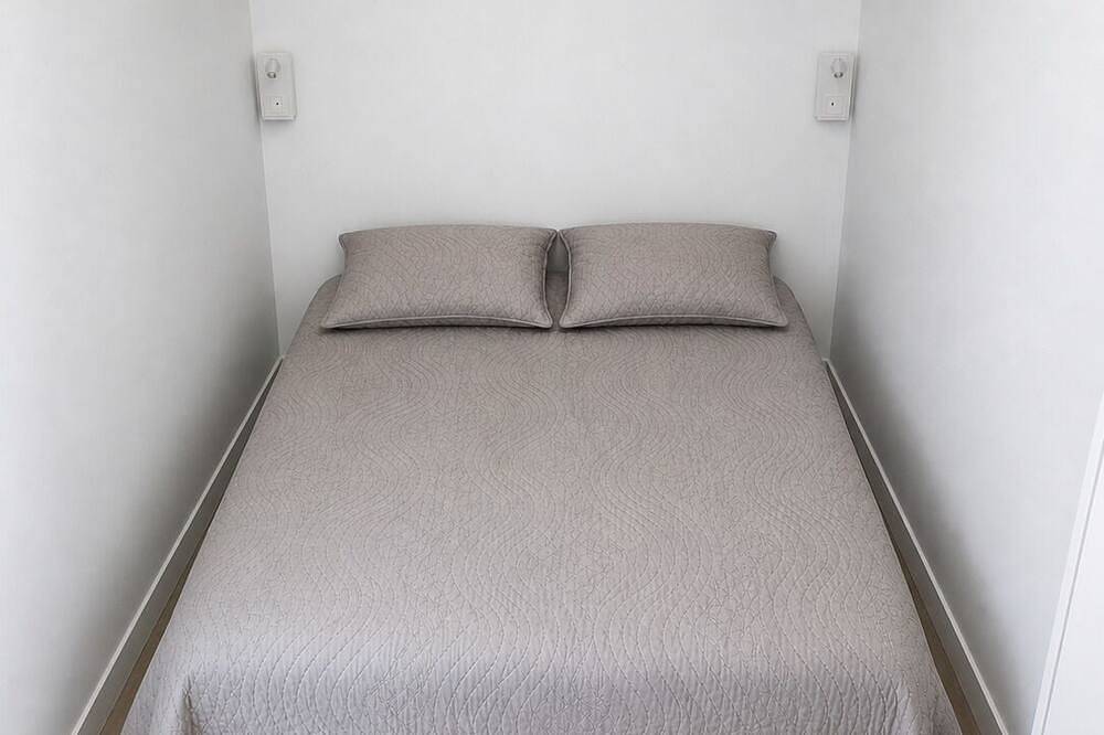 Ganze Wohnung, Quiet apartment with pool in Peymeinade, Mittelmeerküste (Frankreich)