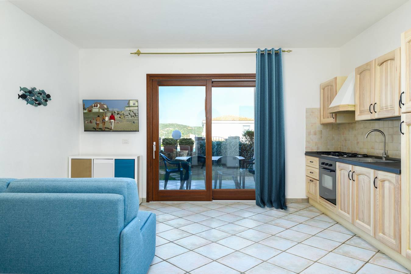 Ganze Wohnung, Ferienwohnung 'Lazulite - Sardinia Vacation' mit Gemeinschaftspool, Wlan und Klimaanlage in Murta Maria, Gallura