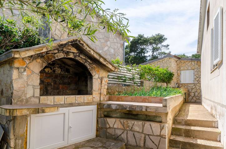 Ferienhaus für 8 Personen, mit Garten, mit Haustier auf Hvar - 2