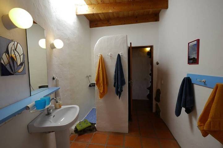 Gîte pour 4 personnes, avec piscine ainsi que terrasse et jardin dans Guatiza - 4