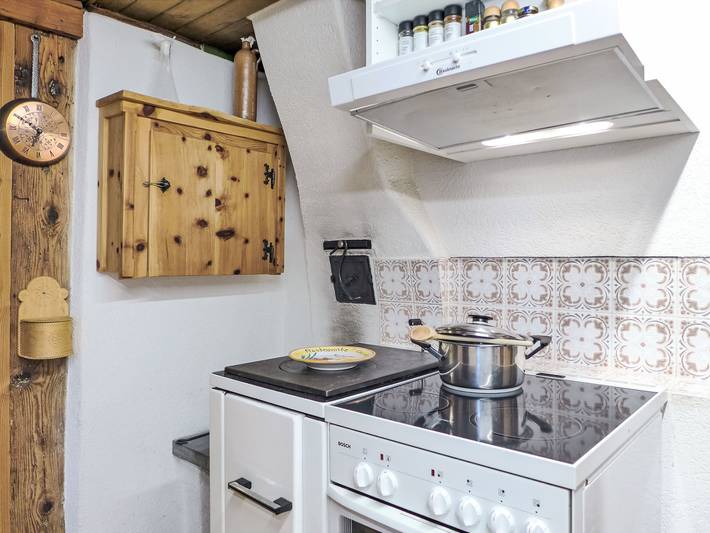 Ferienhaus für 6 Personen, mit Ausblick und Terrasse sowie Garten in der Schweiz - 3