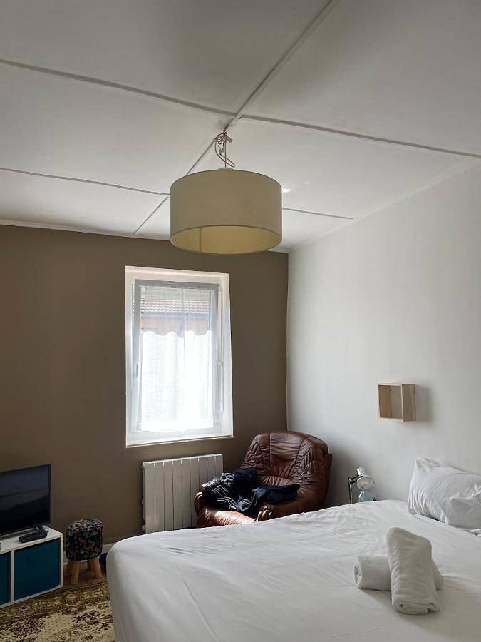 Location de vacances pour 10 personnes, avec terrasse dans Centrale nucléaire du Bugey - 2