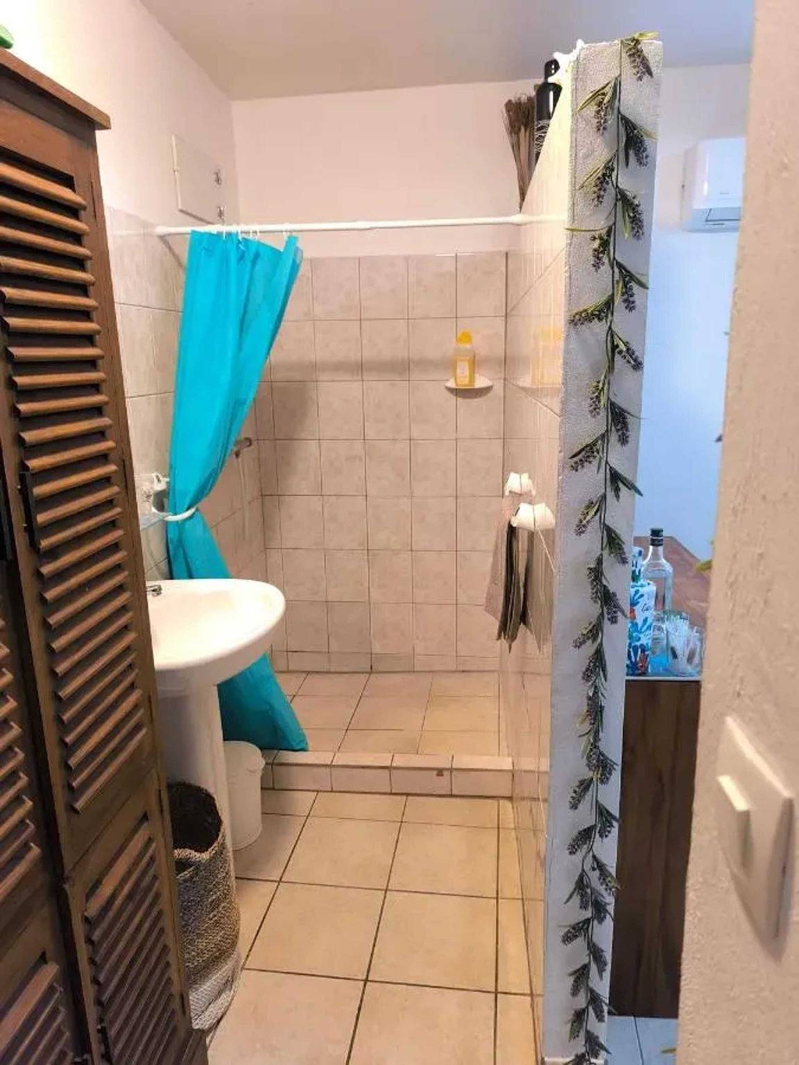 Estudio entero, Estudio acogedor en Le Robert - 30 m² in Le Robert, Antillas francesas