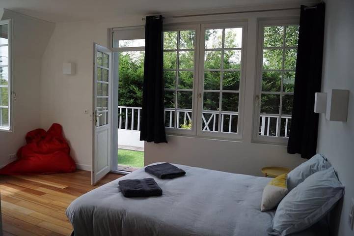 Location de vacances pour 8 personnes, avec terrasse et jardin dans Hippodrome de Deauville La Touques - 3