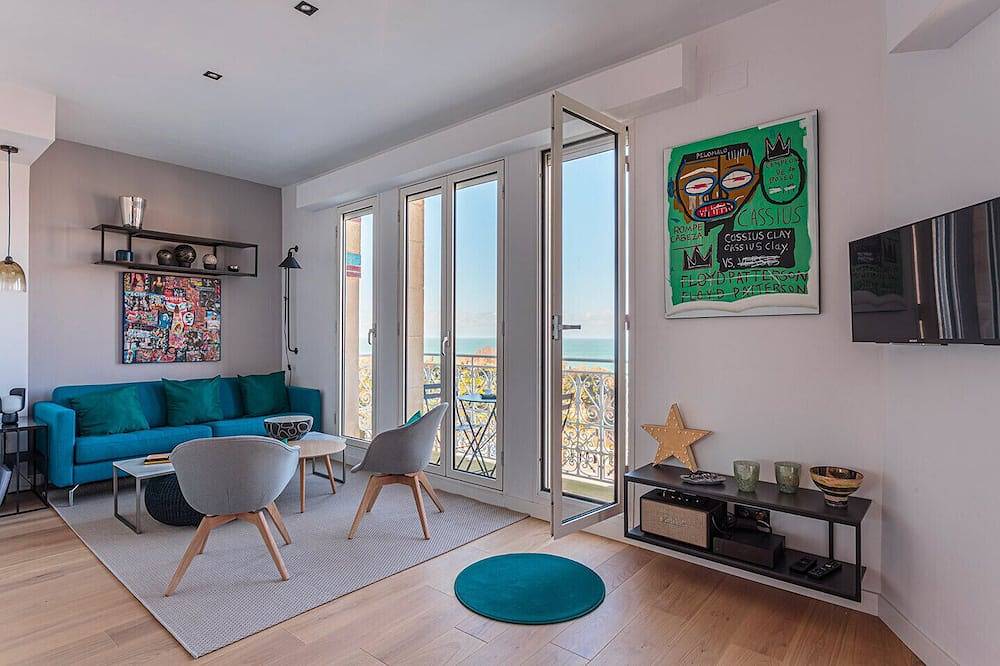 Appartement entier, Altaya • Apt avec balcon et vue mer à Biarritz in Biarritz, Région de Bayonne