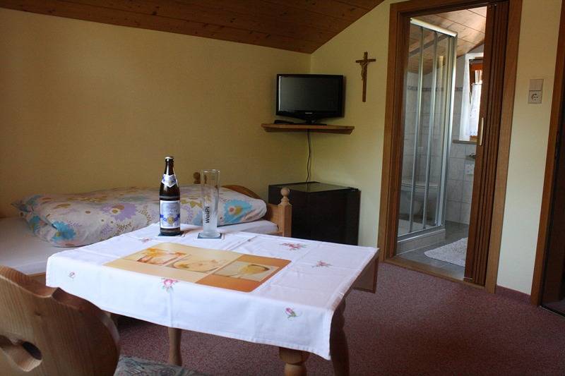 Entire holiday apartment, Haus Scharmer - single room in Prien, Prien am Chiemsee