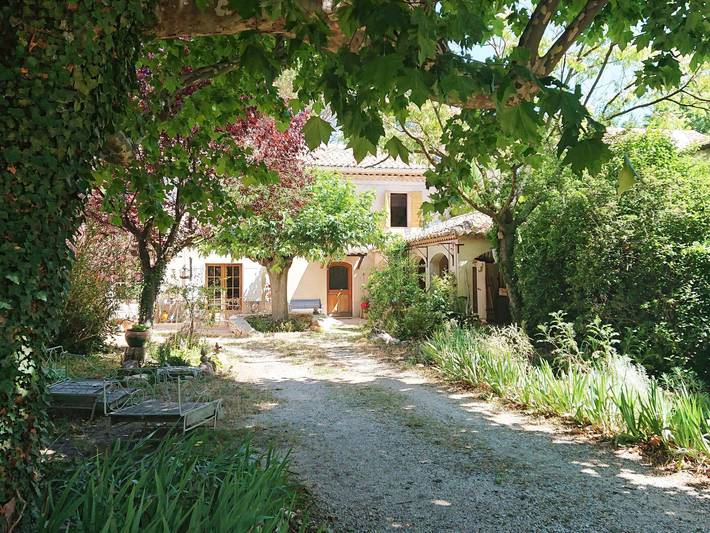 Location de vacances pour 13 personnes, avec piscine et jardin à Monteux - 3