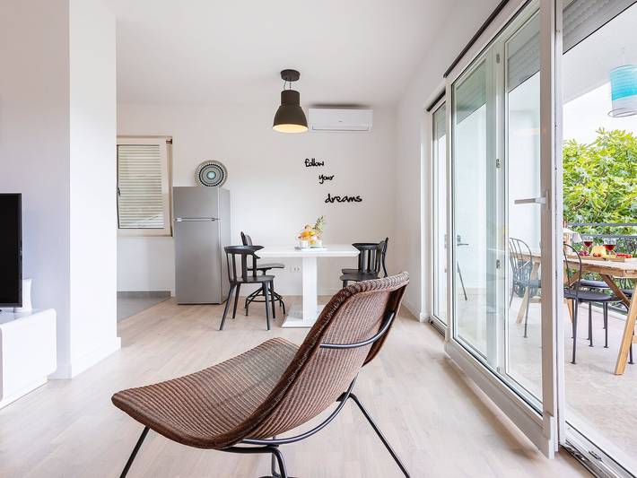 Ferienwohnung für 4 Personen, mit Balkon und Terrasse in Split - 3
