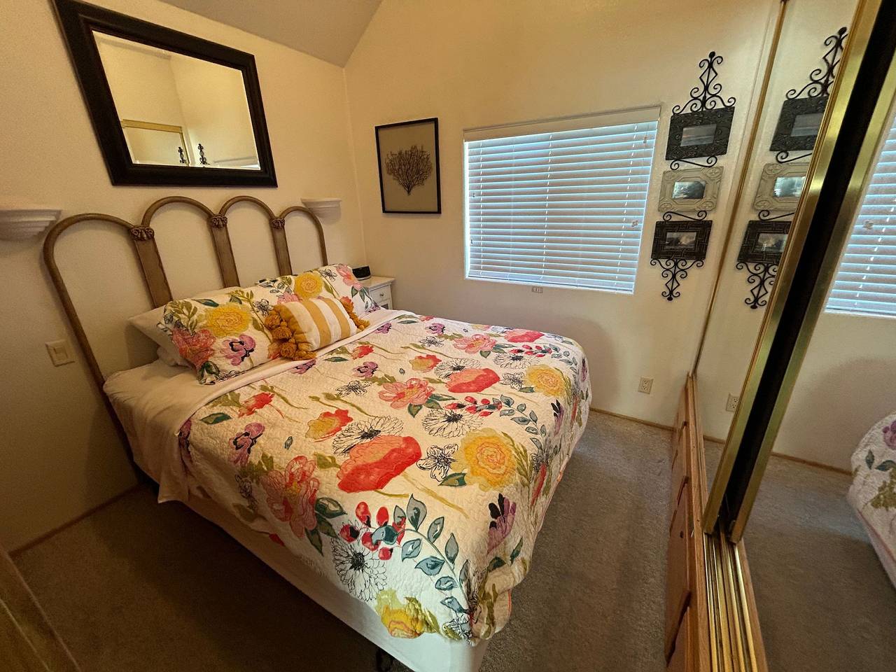 Entire apartment, Oceanview Cabin 18 with Private Jacuzzi  in Del Norte County