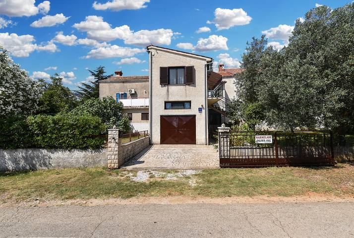 Ganze Wohnung, Ferienwohnung für 2 Personen mit Balkon in Marčana, Südküste Istrien