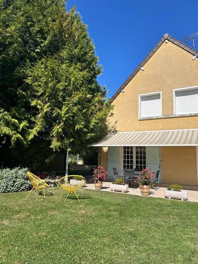 Location de vacances pour 2 personnes, avec jardin et vue à Nogent-le-Rotrou - 3