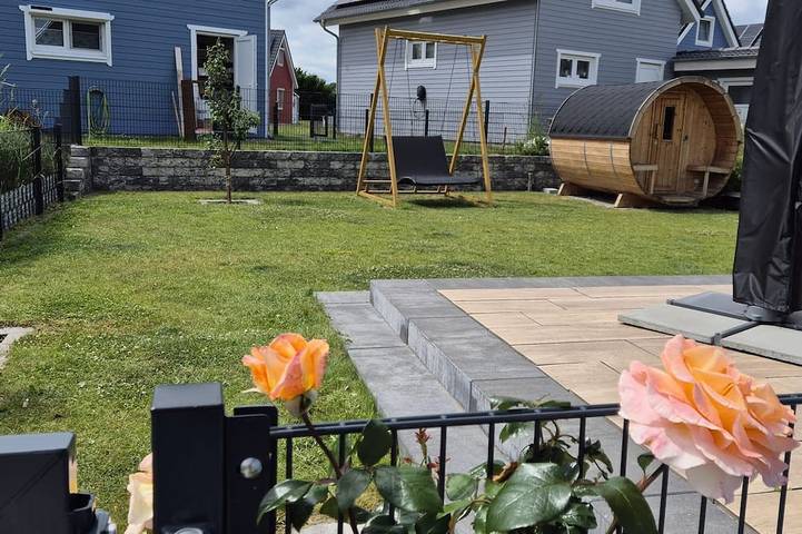 Ferienhaus für 6 Personen, mit Terrasse und Garten sowie Sauna