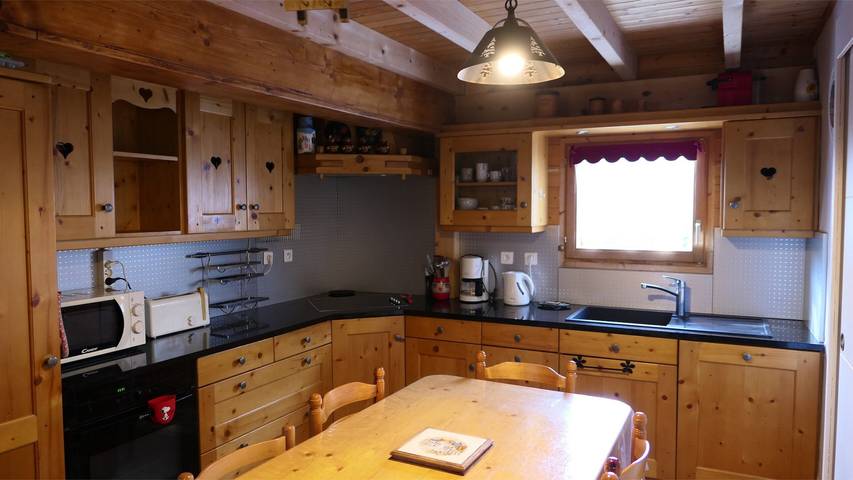 Gîte pour 6 personnes, avec jardin à Verchaix - 3